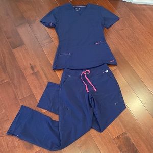 Smitten scrub set- Navy